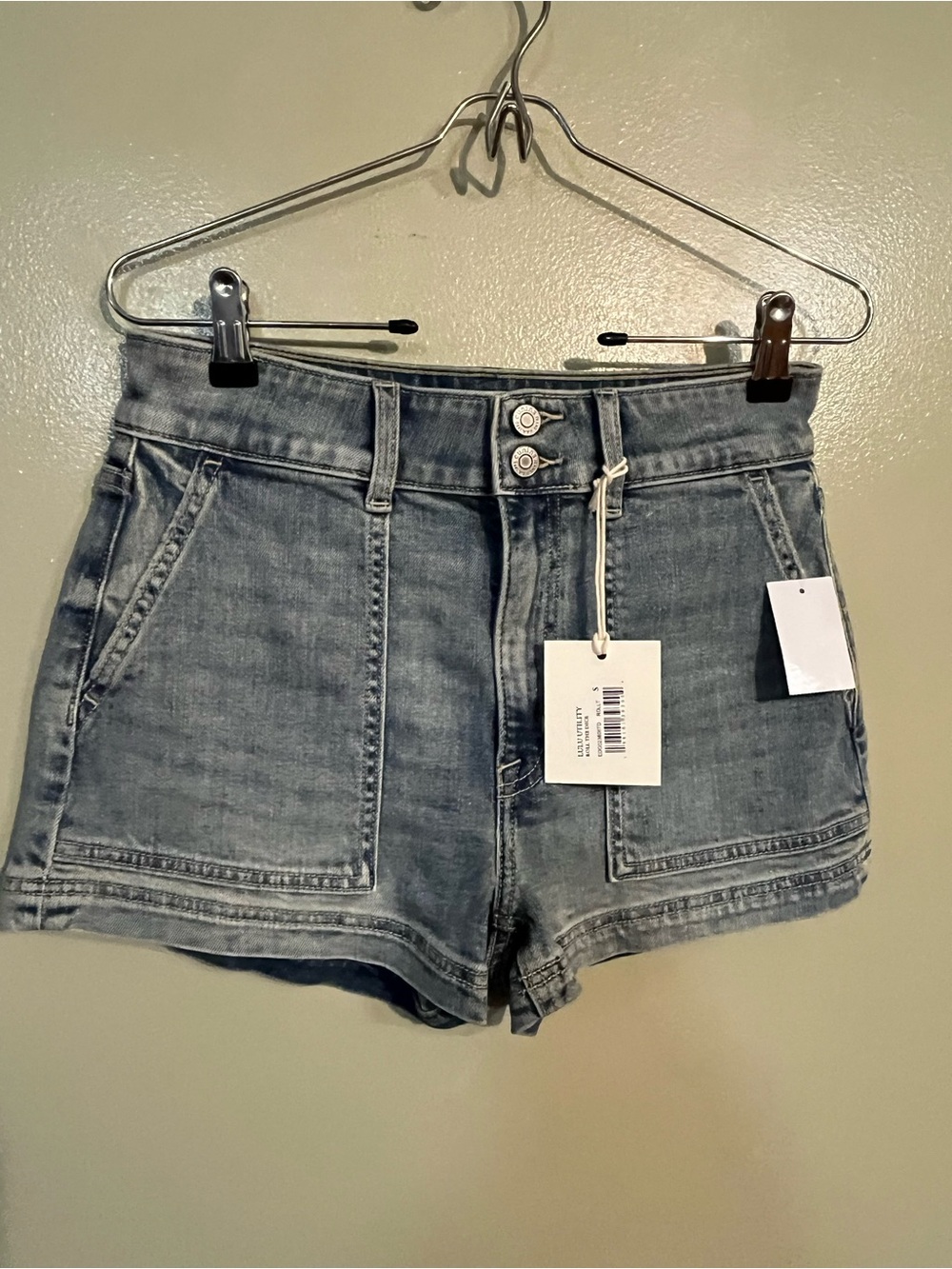 Eunina Lulu. Blue High-Rise Denim Patch Pocket Shorts S NWT